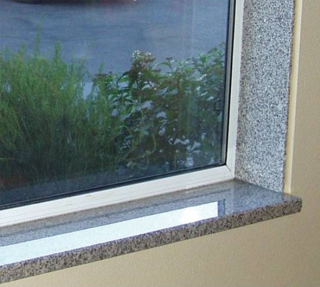 Tablette de fenêtre en granit