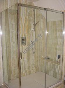 Salle de bain mur et sol pierre naturelle