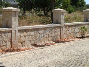 Lusitane matériaux de construction pour vous chaperon de mur granit bouchardé