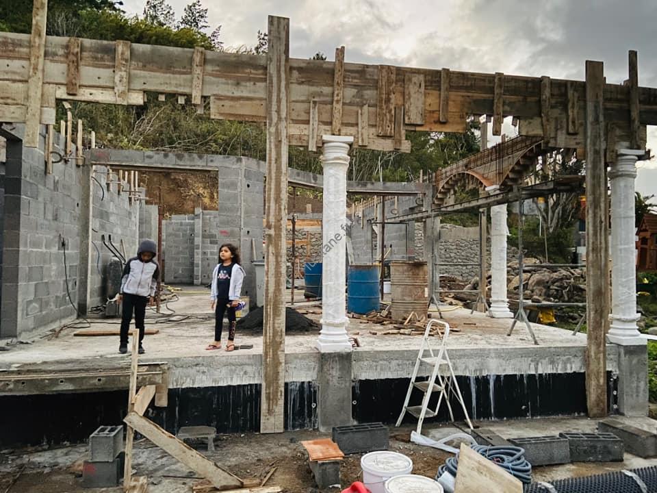 Coop matériaux Lusitane matériaux colonne beton chantier mise en oeuvre 14