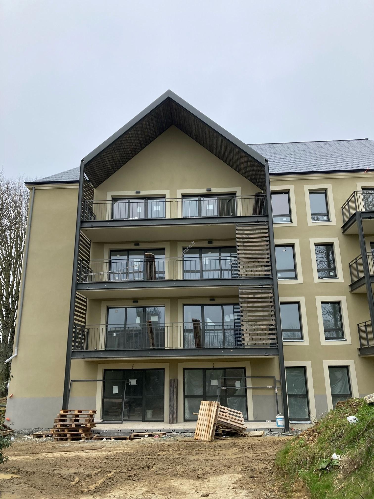 Lusitane matériaux de construction pour vous corniche béton à remplir