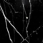 marbre noir veiné marquina