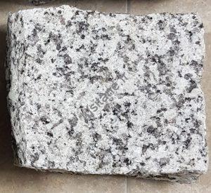 pavé granit brut